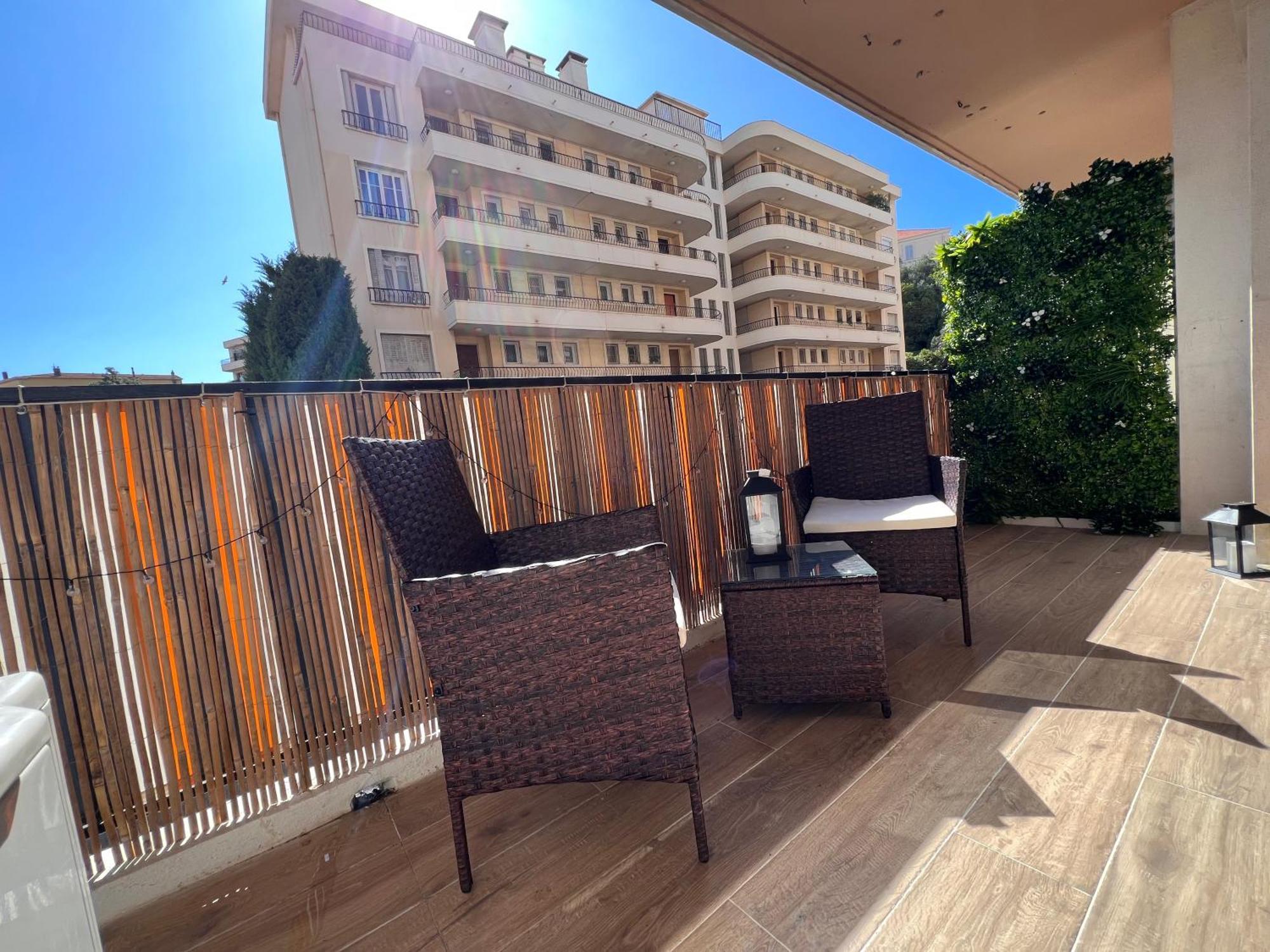 Les Arenes - Cannes Centre, Charmant 2 Pieces Recemment Renove De 45 M2 Avec Sa Terrasse De 10 M2 Екстер'єр фото